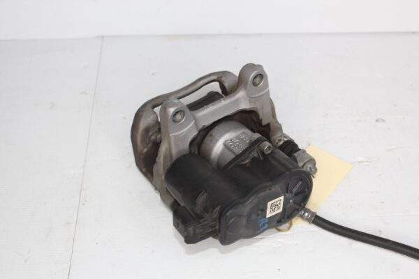 Mercedes Benz W177 A250 Rear Left Brake Caliper A2474231900