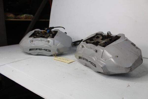 Mercedes Benz W205 C43 AMG Front Brake Calipers Set