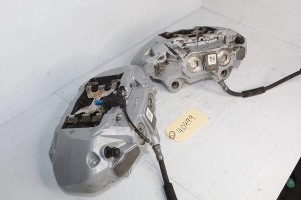 Mercedes Benz W205 C43 AMG Front Brake Calipers Set