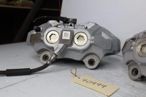 Mercedes Benz W205 C43 AMG Front Brake Calipers Set