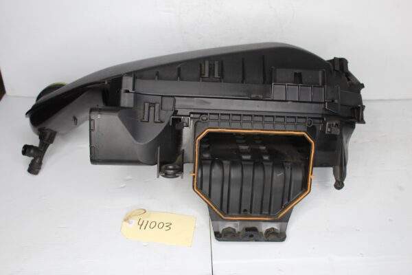 Mercedes Benz W205 C300 M264 Intake Air Filter Box A2640900000 A2640906700