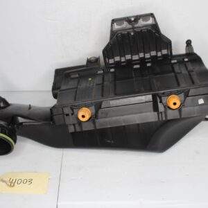 Mercedes Benz W205 C300 M264 Intake Air Filter Box A2640900000 A2640906700 - Image 5