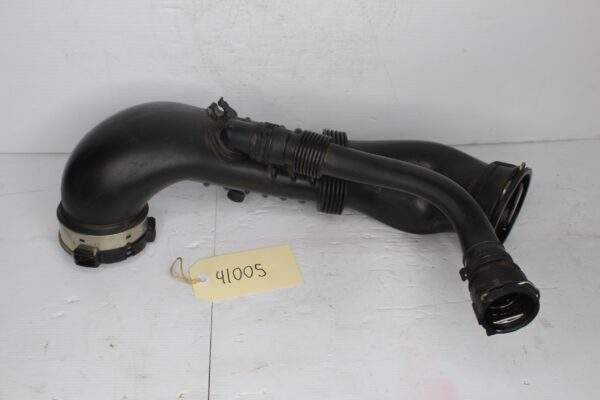 Mercedes Benz W205 C300 M264 Air Intake Clean Air Hose Line A2640900300