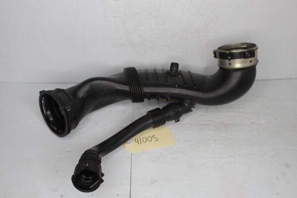 Mercedes Benz W205 C300 M264 Air Intake Clean Air Hose Line A2640900300
