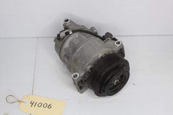 Mercedes Benz W205 C300 Air Con AC Refrigerant Compressor A0008303902