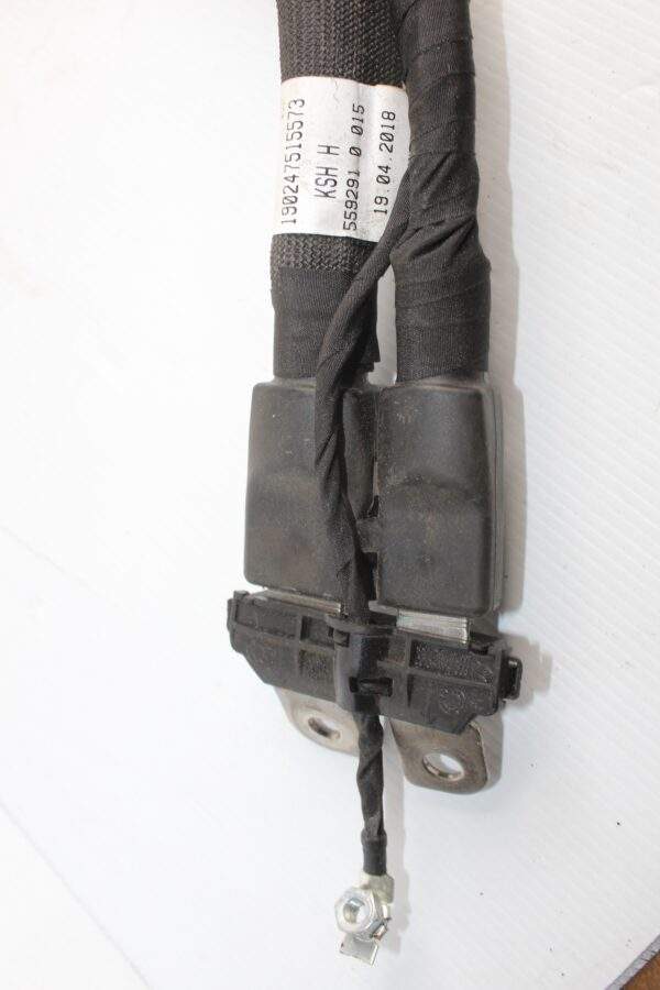 Mercedes Benz W205 C300 Alternator Starter Cable Wiring Harness A2055402780