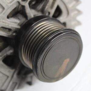Mercedes Benz W205 C300 Alternator A0009069905 - Image 3