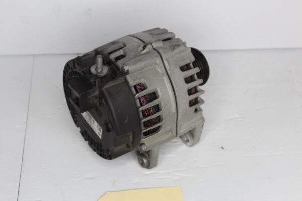 Mercedes Benz W205 C300 Alternator A0009069905