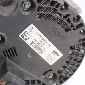 Mercedes Benz W205 C300 Alternator A0009069905 - Image 4