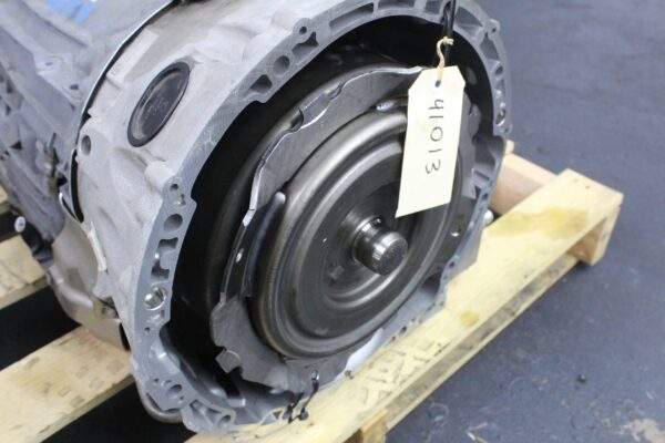 Mercedes Benz W205 C300 Facelift Transmission Gearbox 9spd 725.008