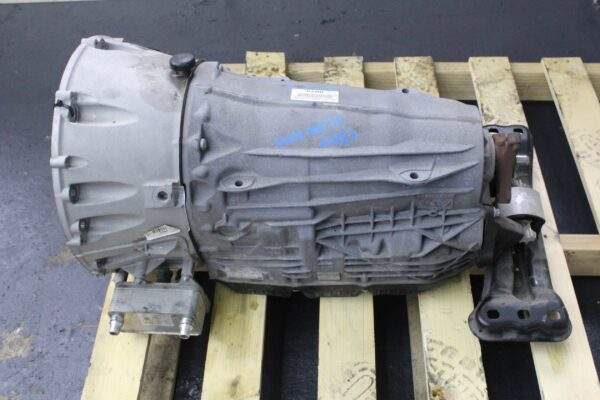 Mercedes Benz W205 C300 Facelift Transmission Gearbox 9spd 725.008