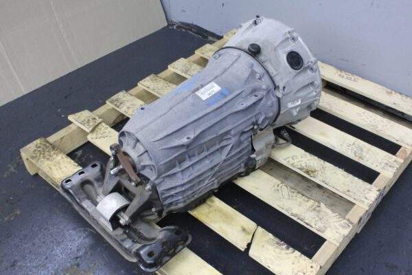 Mercedes Benz W205 C300 Facelift Transmission Gearbox 9spd 725.008