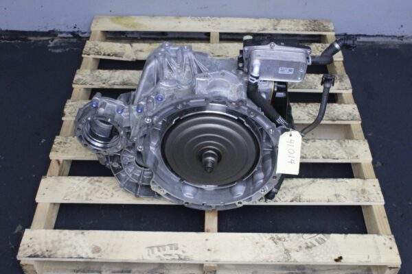 Mercedes Benz W177 A250 M260 Transmission Gearbox 724.044