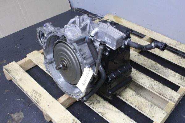 Mercedes Benz W177 A250 M260 Transmission Gearbox 724.044