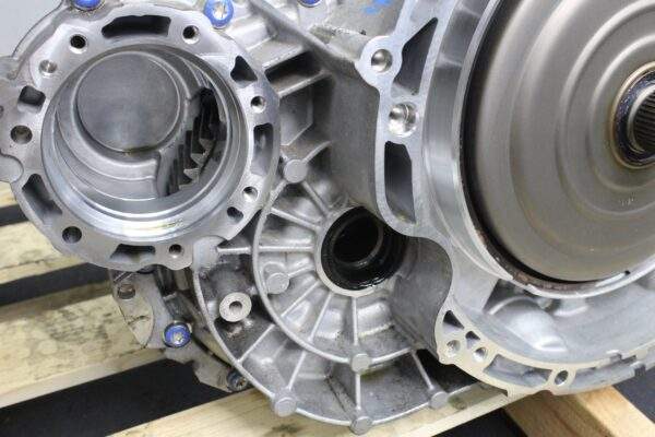 Mercedes Benz W177 A250 M260 Transmission Gearbox 724.044