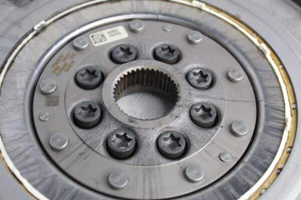 Mercedes Benz W177 A250 A35 M260 Dual Mass Flywheel with Ring Gear A2600300100