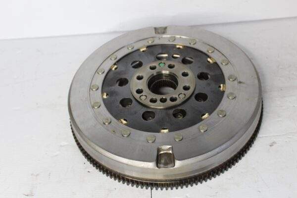 Mercedes Benz W177 A250 A35 M260 Dual Mass Flywheel with Ring Gear A2600300100