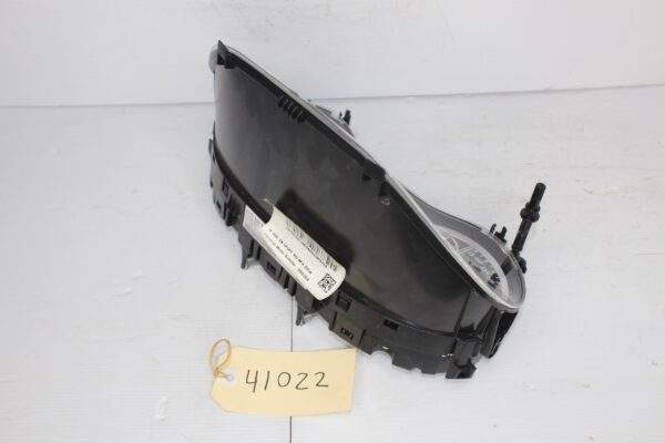 Mercedes Benz W176 A45 Instrument Cluster Speedometer Display A1769005703 