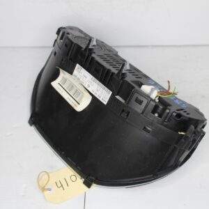 Mercedes Benz W176 A45 Instrument Cluster Speedometer Display A1769005703  - Image 4