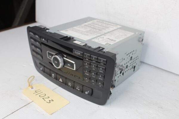 Mercedes Benz W176 W117 A CLA Class Radio Headunit Multimedia Unit A2469001216