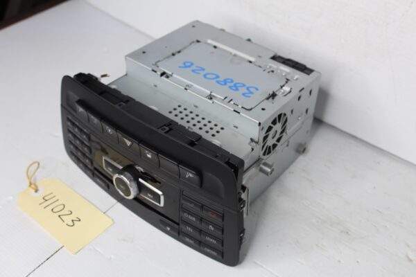 Mercedes Benz W176 W117 A CLA Class Radio Headunit Multimedia Unit A2469001216