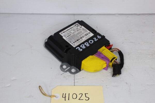Mercedes Benz W176 W117 A45 CLA45 Airbag SRS Module A1179008600