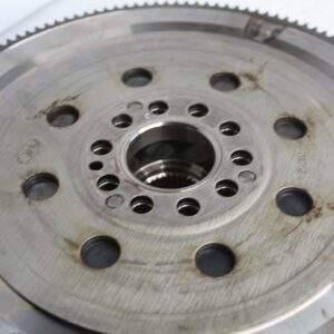 Porsche 981 Cayman Dual Mass Flywheel DMS 98111402000 - Image 4