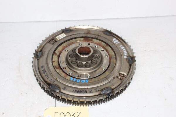 Porsche 981 Cayman Dual Mass Flywheel DMS 98111402000
