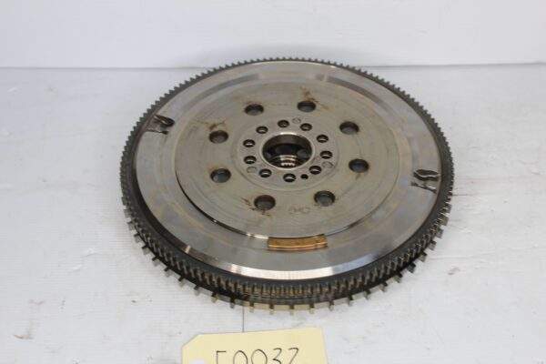 Porsche 981 Cayman Dual Mass Flywheel DMS 98111402000