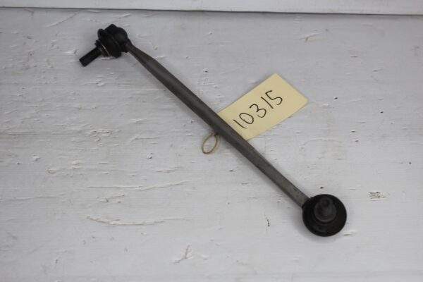 Audi 8V A3 S3 /  Volkswagen Golf Front Sway Bar Endlink 5Q0411315B