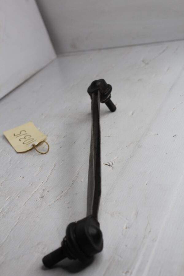 Audi 8V A3 S3 /  Volkswagen Golf Front Sway Bar Endlink 5Q0411315B