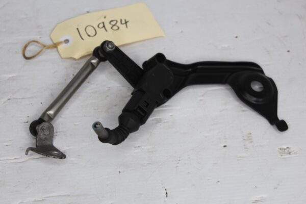 Audi A4 A5 S5 Rear Headlight Level Sensor with Bracket 1T0907503A, 8K0941309F
