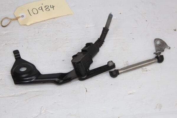 Audi A4 A5 S5 Rear Headlight Level Sensor with Bracket 1T0907503A, 8K0941309F