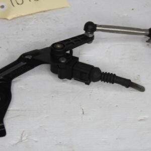 Audi A4 A5 S5 Rear Headlight Level Sensor with Bracket 1T0907503A, 8K0941309F - Image 7