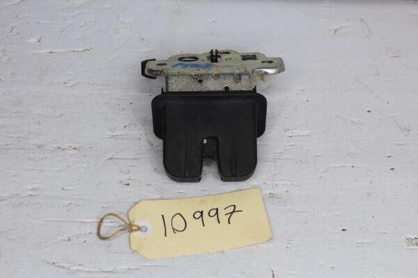 Audi A1 A3 8V A4 A6 4G Q3 Q5 Q7 Tailgate Lock Latch 4H0827505