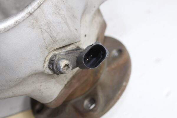 Audi F3 Q3 RSQ3 Rear Right Knuckle Wheel Bearing Carrier 5QF505436H