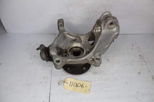 Audi F3 RSQ3 Front Left Wheel Hub Knuckle Carrier 5WA407257A, 5WA407253A