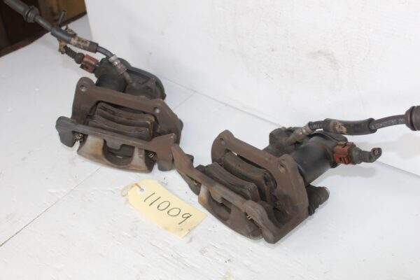 Audi A4 A5 Q5 Rear Brake Caliper Pair 8K0615403E, 8K0615404E