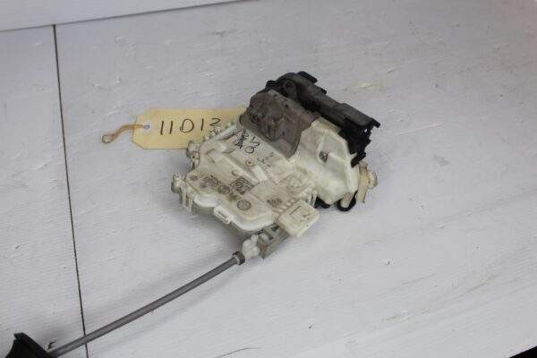 Audi FY Q5 SQ5 Front Left Door Lock Mechanism Actuator 8X2837015C