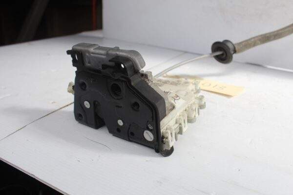 Audi FY Q5 SQ5 Front Left Door Lock Mechanism Actuator 8X2837015C
