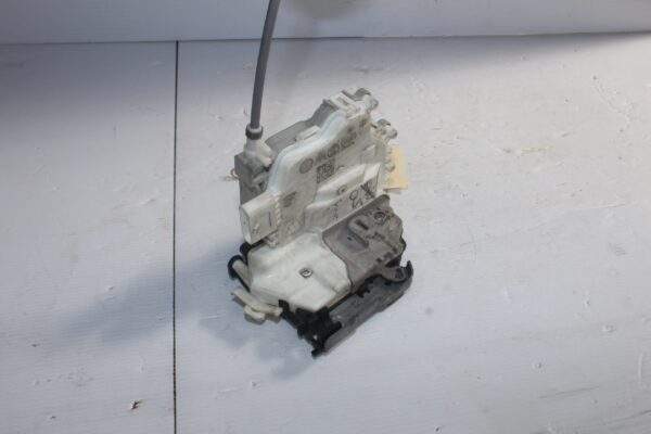 Audi FY Q5 SQ5 Front Left Door Lock Mechanism Actuator 8X2837015C