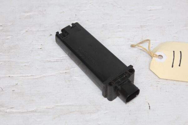 Audi RSQ3 RS3 TTRS TPMS Tire Pressure Sensor Control Unit 8S0907273