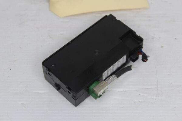 Audi F3 Q3 RSQ3 USB Port Hub 83A035736A