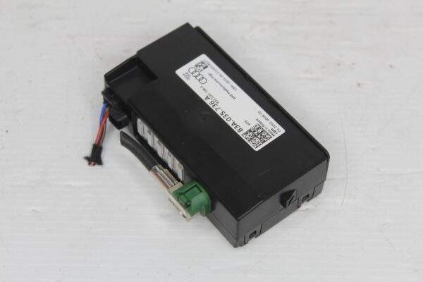 Audi F3 Q3 RSQ3 USB Port Hub 83A035736A
