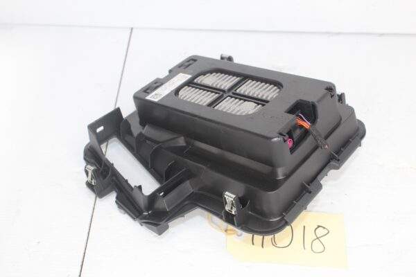 Audi F3 Q3 RSQ3 Phone Storage Comp with Wireless Charging Charger Pad 4N0035502B