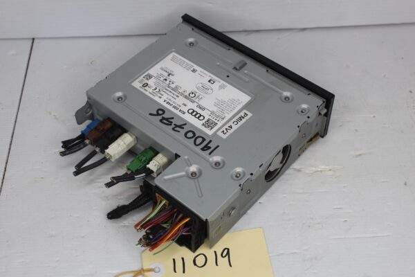 Audi Q3 RSQ3 MIB3 High Multimedia MMi Radio Infotainment Control Unit 82A035048A