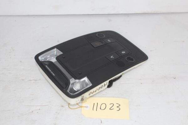 Audi F3 Q3 RSQ3 Map Interior Light Overhead Console BLACK 81A947135BM