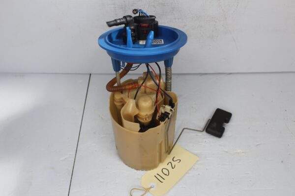 Audi 8V A3 Intank Fuel Pump Delivery Unit 5Q0919051M