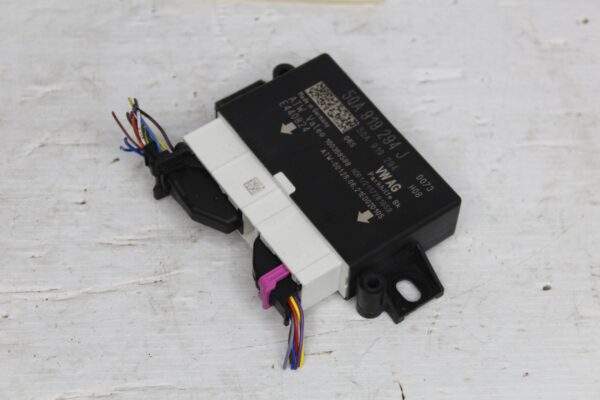 Audi F3 Q3 RSQ3 Parking Aid PDC Control Unit Module 5QA919294J