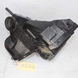 Audi A4 A5 Q5 Air Intake Filter Box 8R0133837S - Image 3